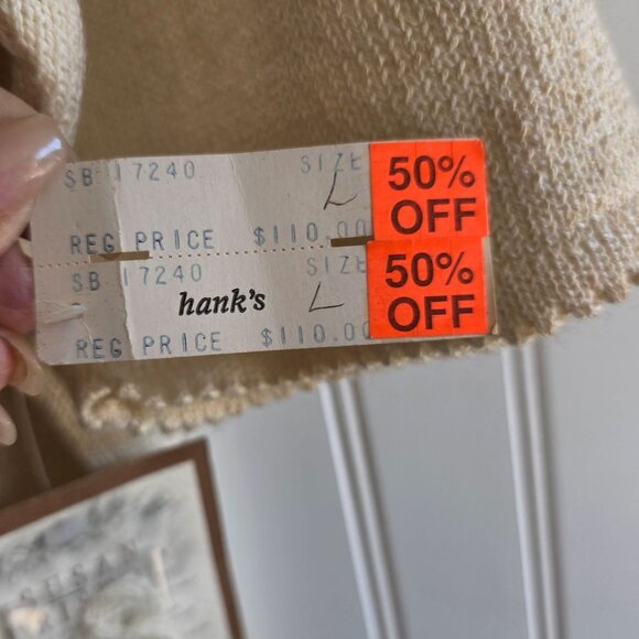 Susan Bristol 1991 Large Knit Top Hand Embroider Floral Keyhole Beige Deadstock - Picture 8 of 8